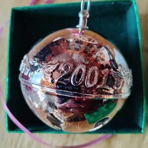 Wallace Silver 2001 Holiday Ornament